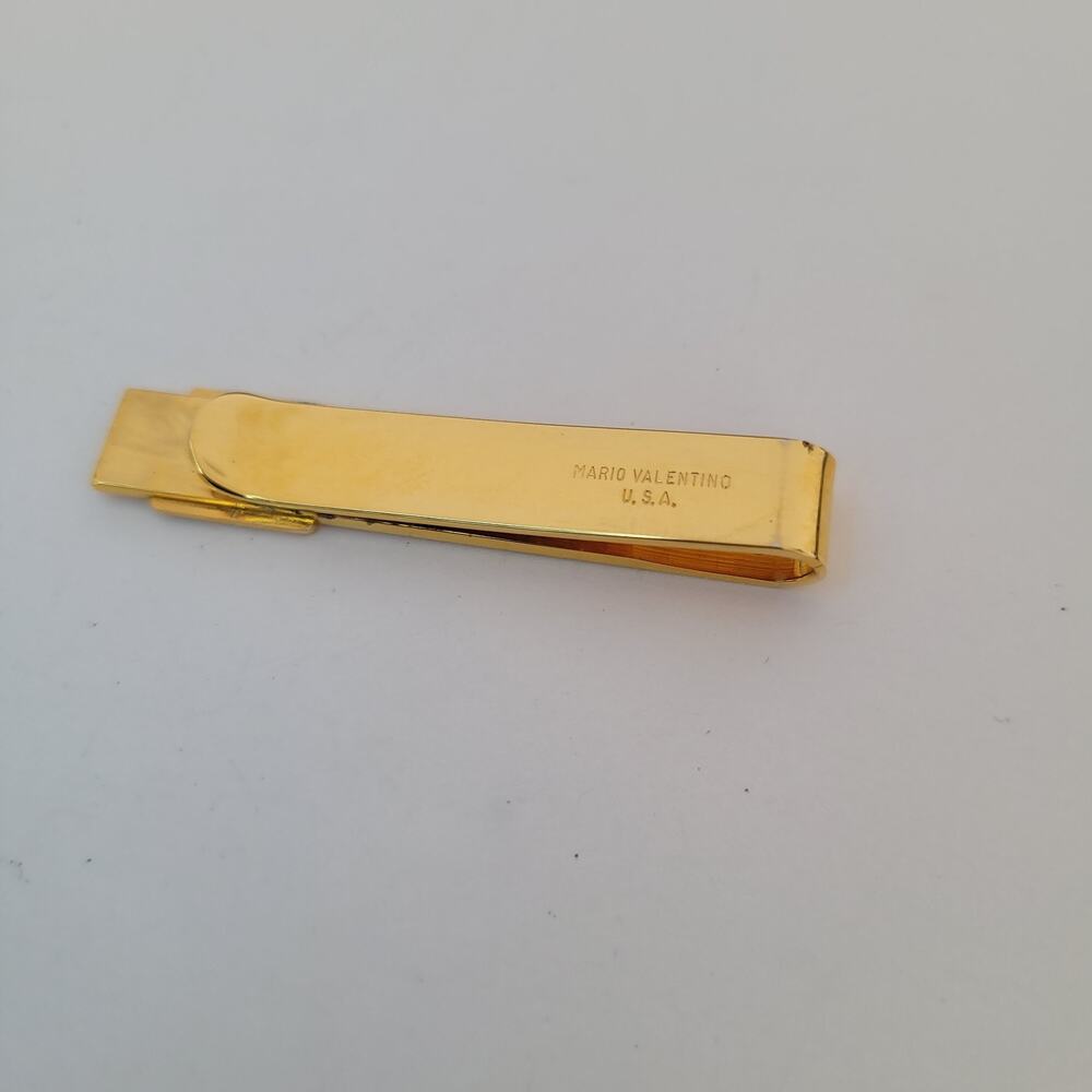 Mario Valentino MV USA Vintage Tack Tie Clasp Clip Bar Gold Red Black Retro Logo - Picture 3 of 5
